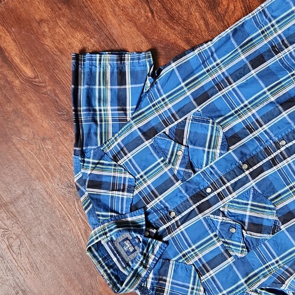 Old Navy button-down dress shirt size large for men. 100% cotton. Western fit - Picture 6 of 15